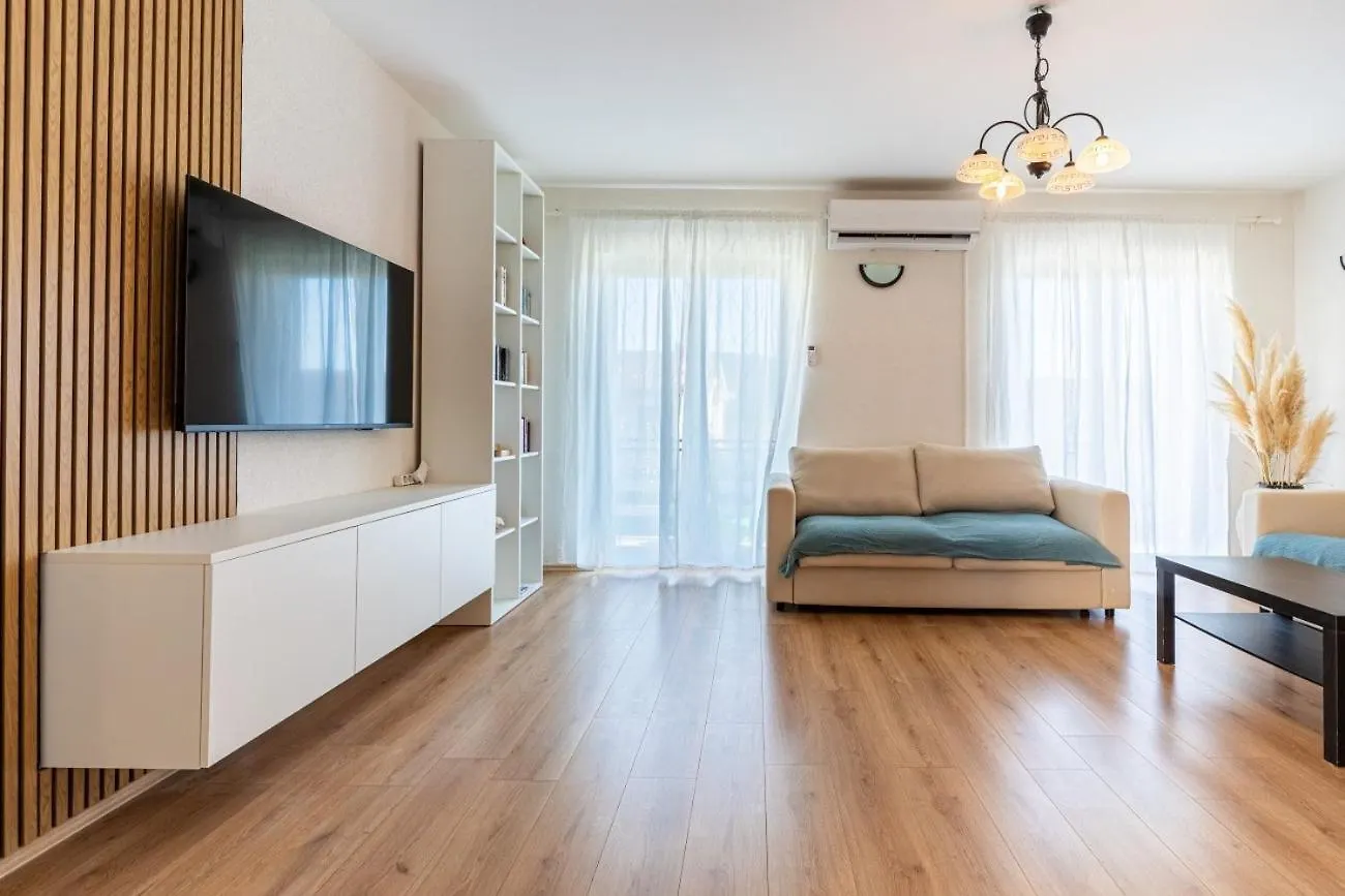 Apartment In Cres With Sea View, Balcony, Air Conditioning, Wi-Fi